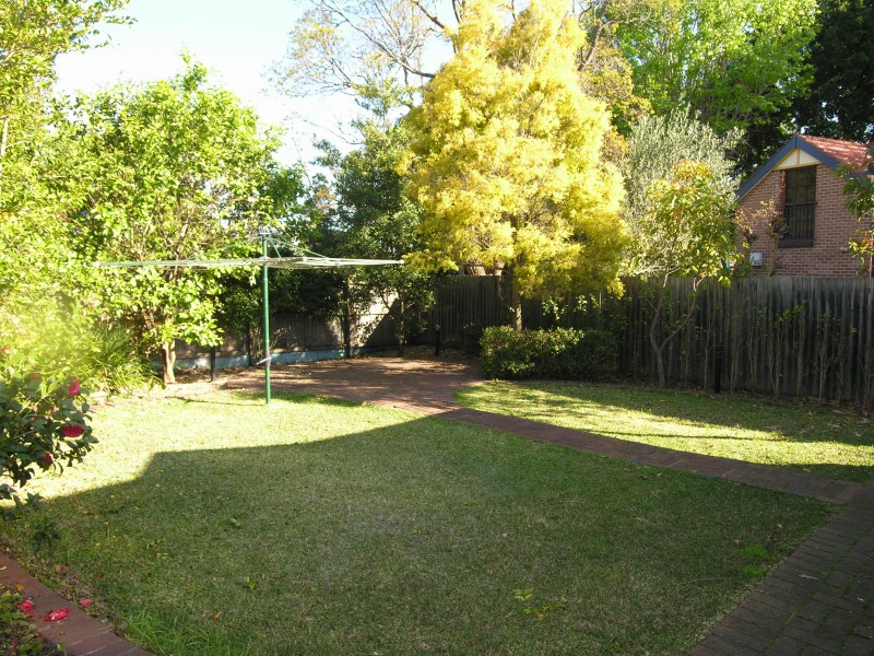 21 Potter Street, Russell Lea NSW 2046