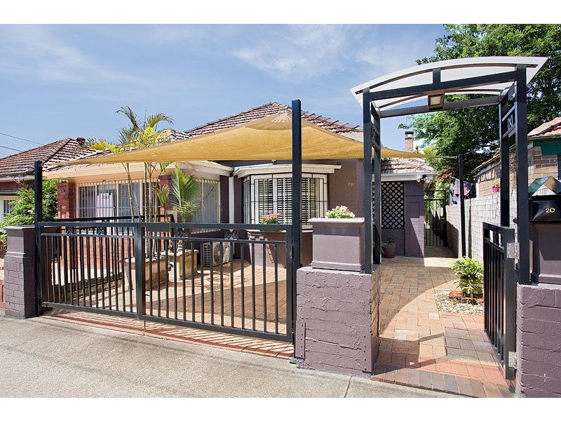 20 Lapish Avenue, Ashfield NSW 2131