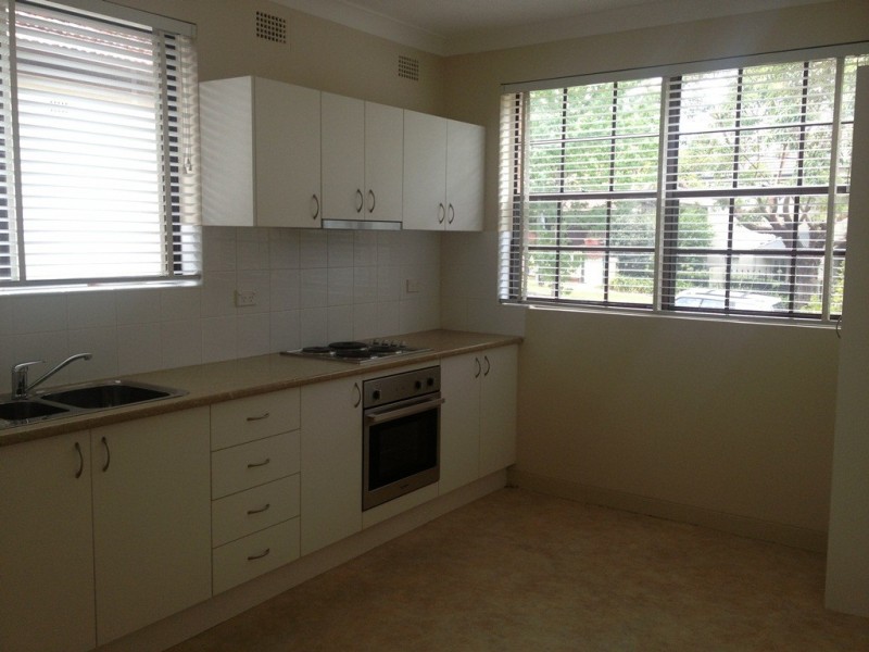 1/23 Carrington Street (Off Concord Rd), North Strathfield NSW 2137
