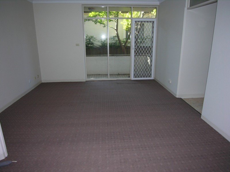 1/23 Carrington Street (Off Concord Rd), North Strathfield NSW 2137