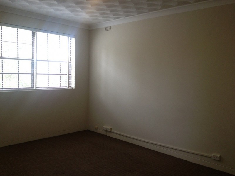 1/23 Carrington Street (Off Concord Rd), North Strathfield NSW 2137