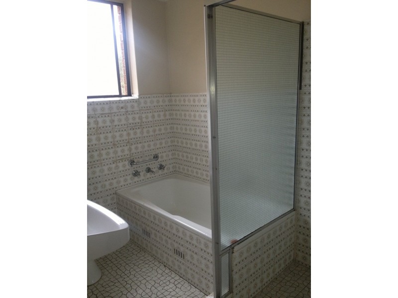 1/23 Carrington Street (Off Concord Rd), North Strathfield NSW 2137