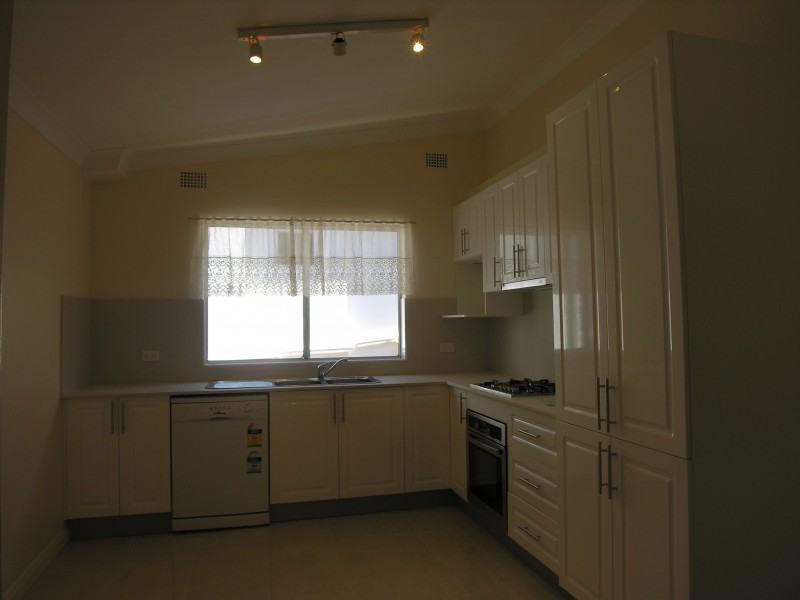 106 Regatta Road, Canada Bay NSW 2046