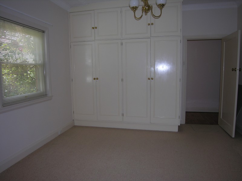 24 Duke Avenue, Rodd Point NSW 2046