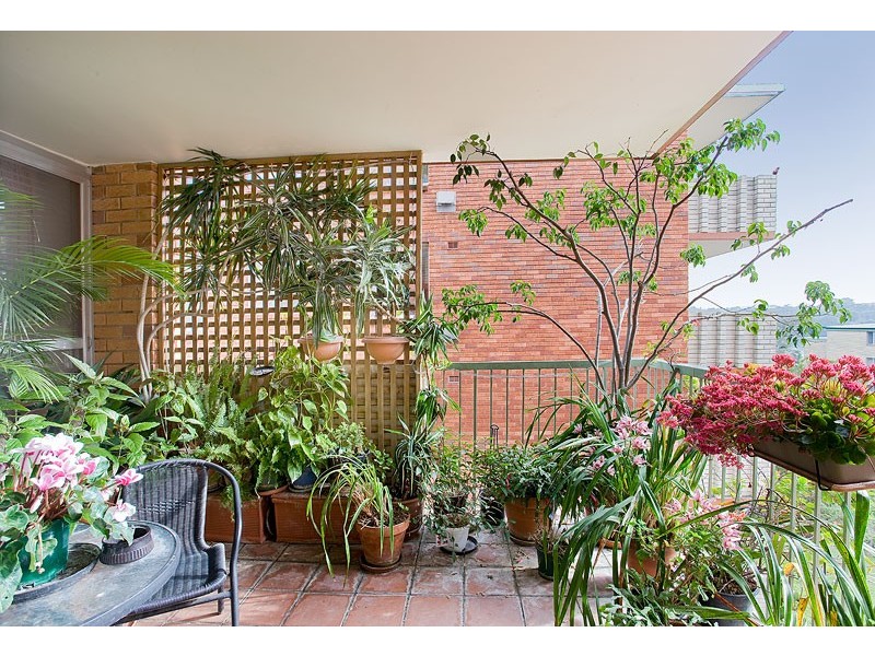 4/3A Bortfield Drive, Chiswick NSW 2046