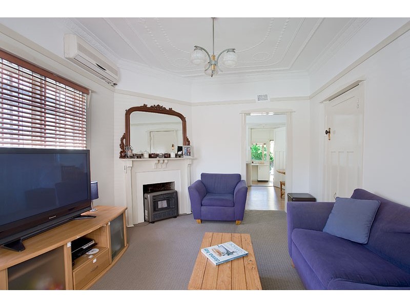 21 Potter Street, Russell Lea NSW 2046