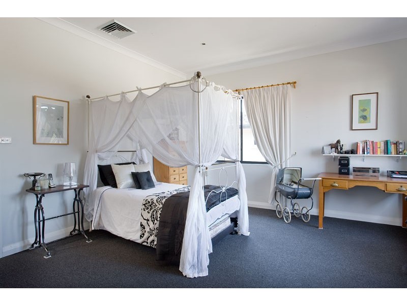 85 Henley Marine Drive, Rodd Point NSW 2046