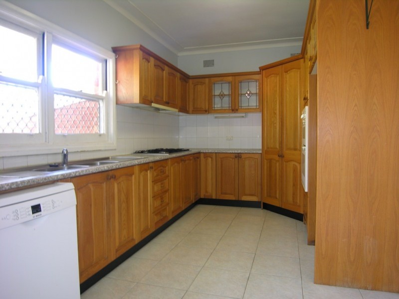 19 Atkins Avenue, Russell Lea NSW 2046