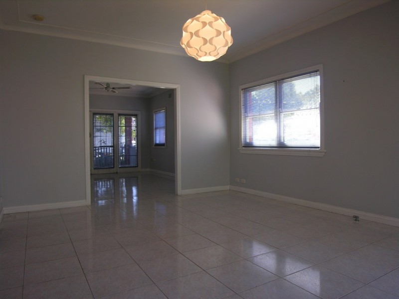 19 Atkins Avenue, Russell Lea NSW 2046
