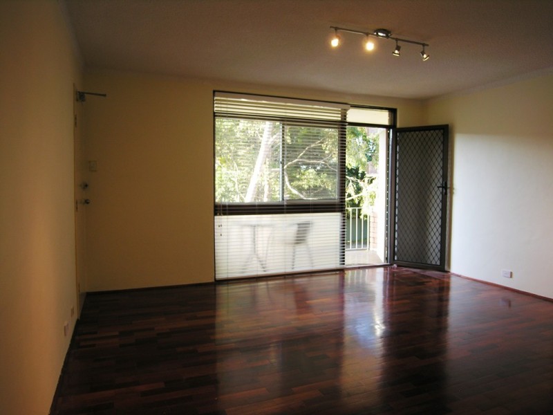 2/8 Hampstead Road, Homebush West NSW 2140