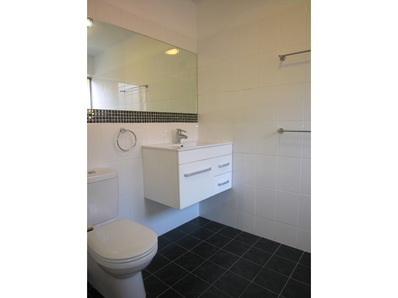 2/8 Hampstead Road, Homebush West NSW 2140