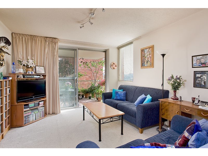 4/3A Bortfield Drive, Chiswick NSW 2046