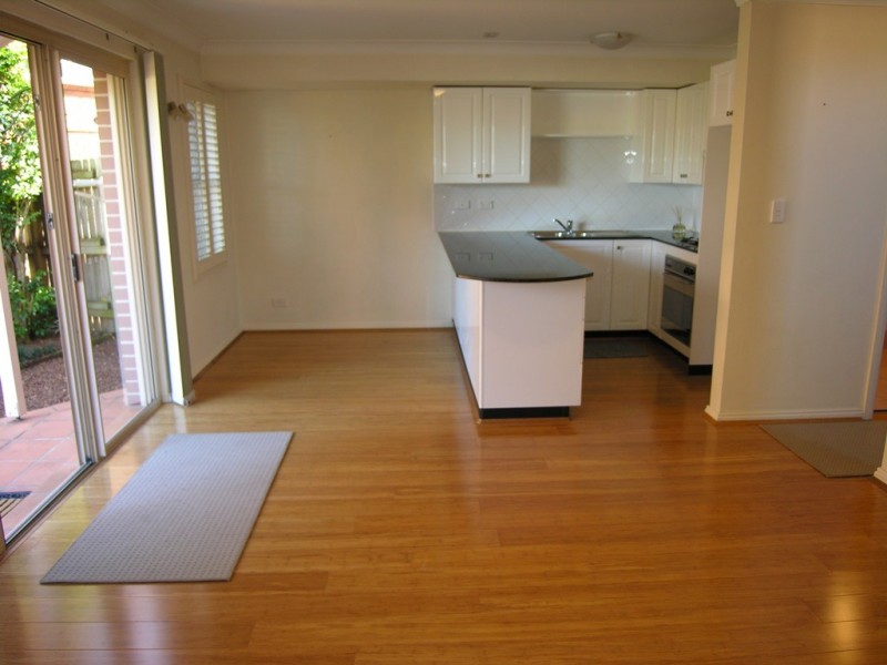 6/2 Barnstaple Lane, Five Dock NSW 2046