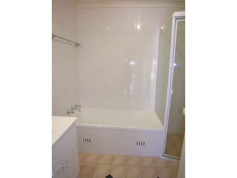 6/2 Barnstaple Lane, Five Dock NSW 2046