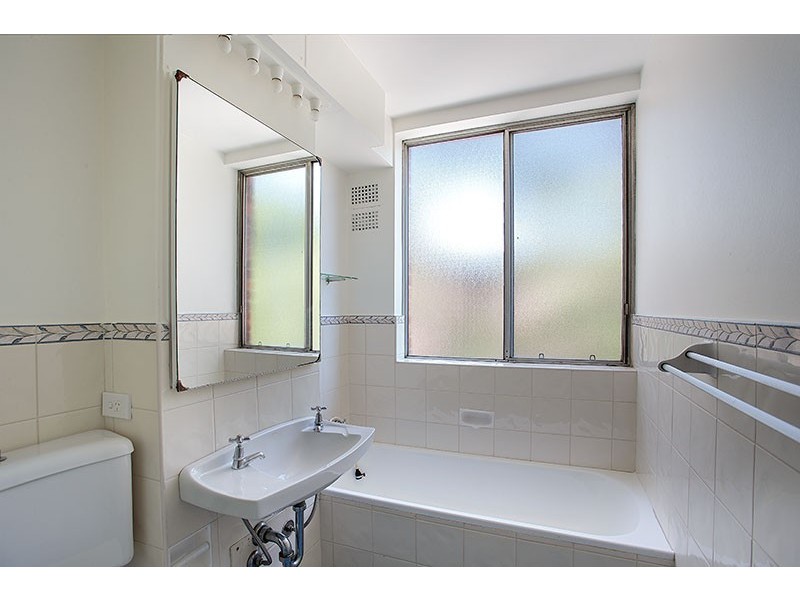 14/3 Bortfield Drive, Chiswick NSW 2046