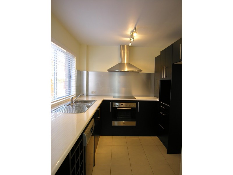 2/8 Hampstead Road, Homebush West NSW 2140