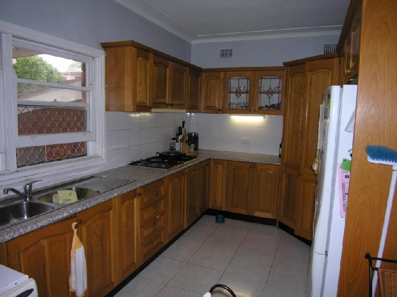 19 Atkins Ave, Russell Lea NSW 2046