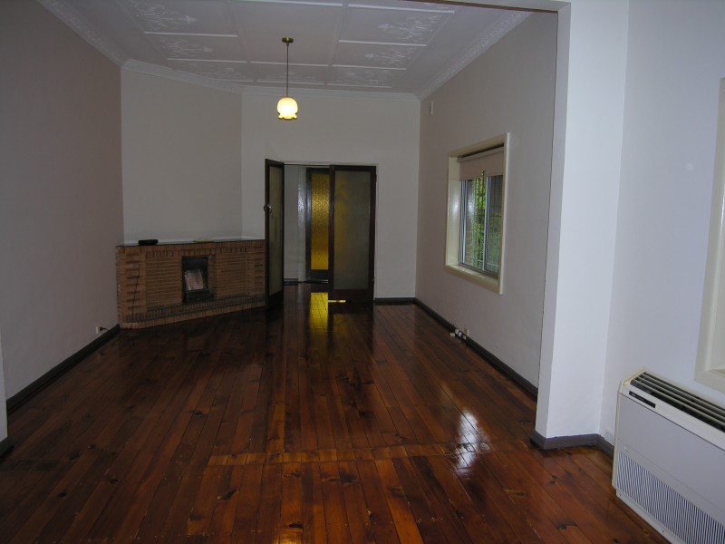 30 Rowley Road, Russell Lea NSW 2046