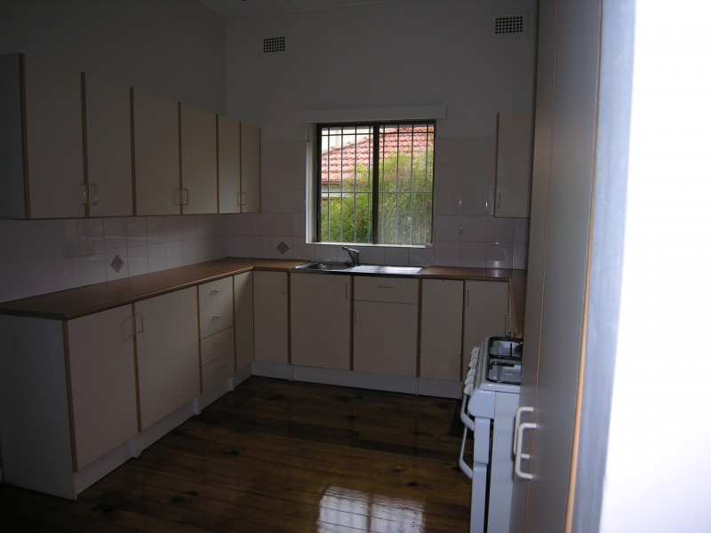 30 Rowley Road, Russell Lea NSW 2046