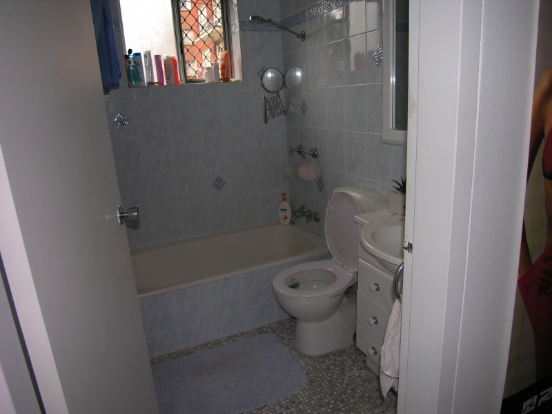 2/2 Ross Street, Gladesville NSW 2111