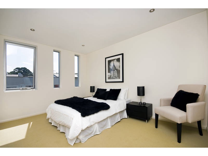 28-32 Pine St, Chippendale NSW 2008