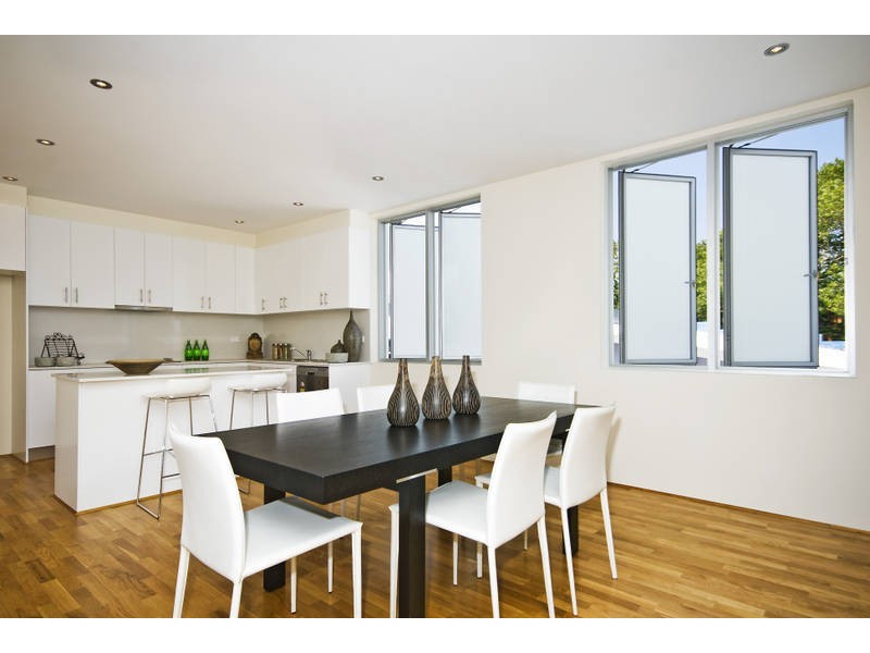 28-32 Pine St, Chippendale NSW 2008