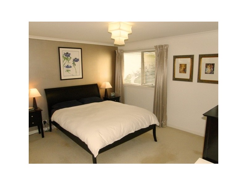 4 Moulton Avenue, Newington NSW 2127