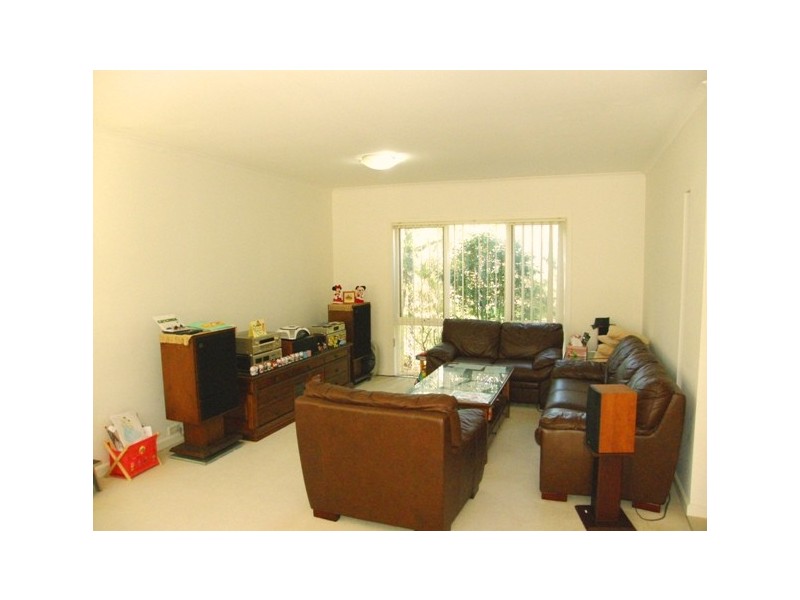15 Egerszegi Avenue, Newington NSW 2127