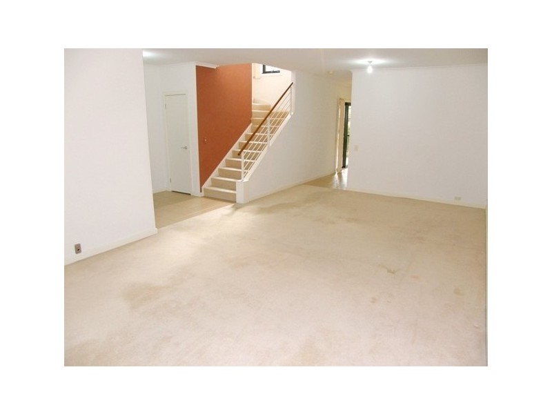 9 Lewis Way, Newington NSW 2127