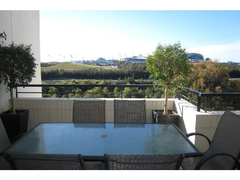 11/1 Heidelberg Avenue, Newington NSW 2127