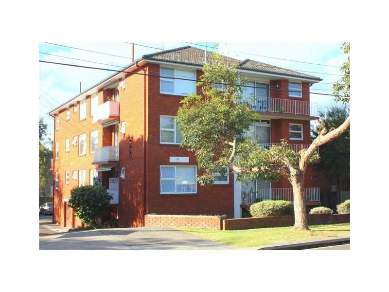 1/25 Tor Road, Dee Why NSW 2099