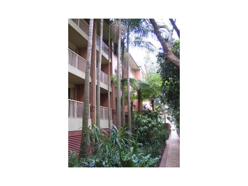 16/1A Robert Street, Artarmon NSW 2064