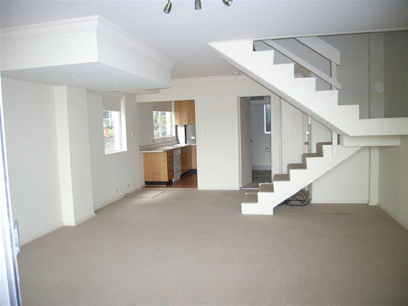 30/2 Bent Street, Neutral Bay NSW 2089