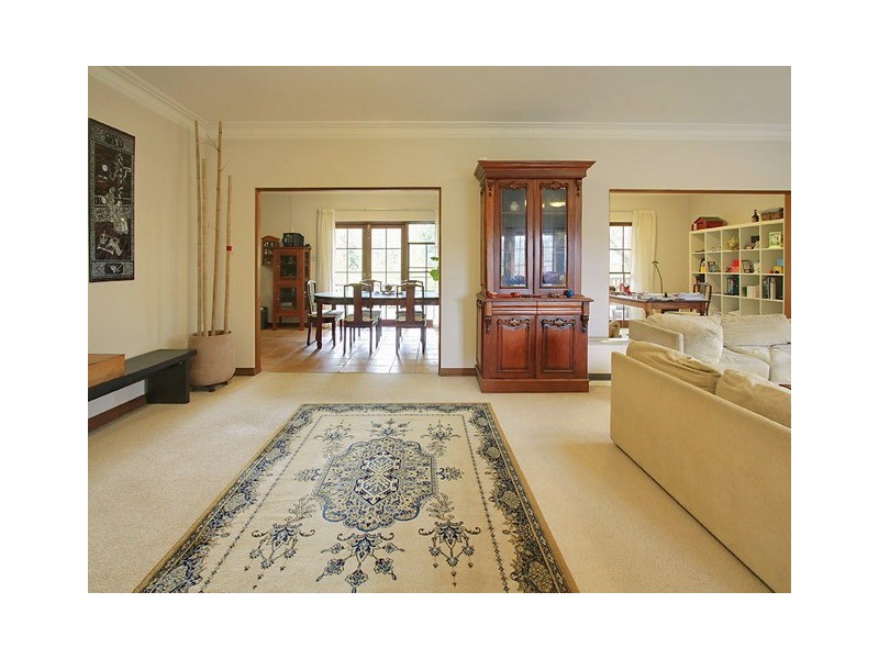 21 Morotai Cres, Castlecrag NSW 2068