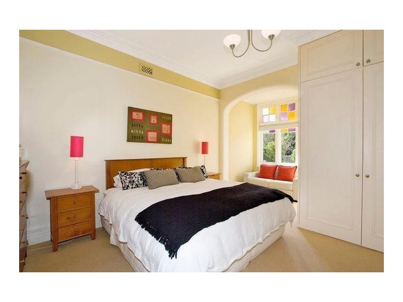 20 Rhodes Avenue, Naremburn NSW 2065