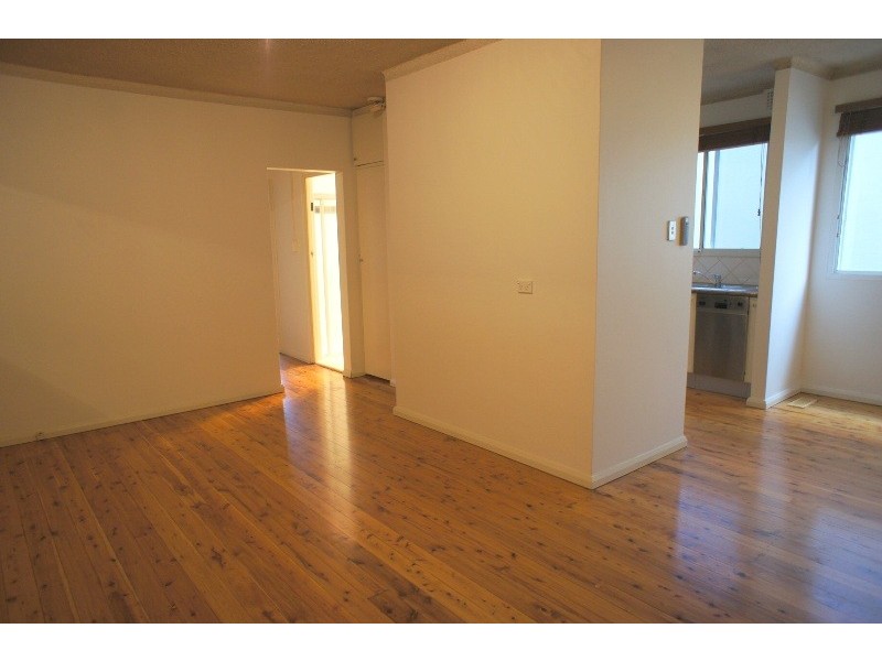 2/81-83 Samuel Street, Tempe NSW 2044