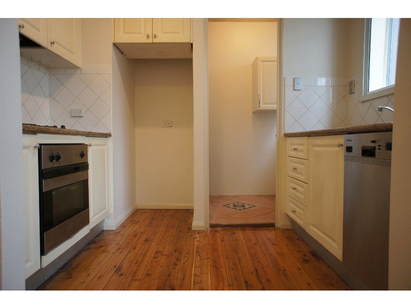 2/81-83 Samuel Street, Tempe NSW 2044