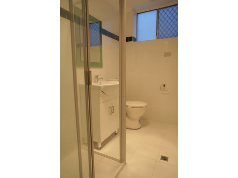 2/81-83 Samuel Street, Tempe NSW 2044