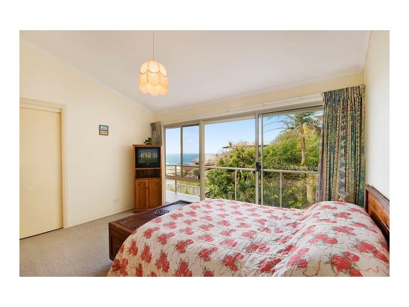 16/2-4 Beach Street, Curl Curl NSW 2096