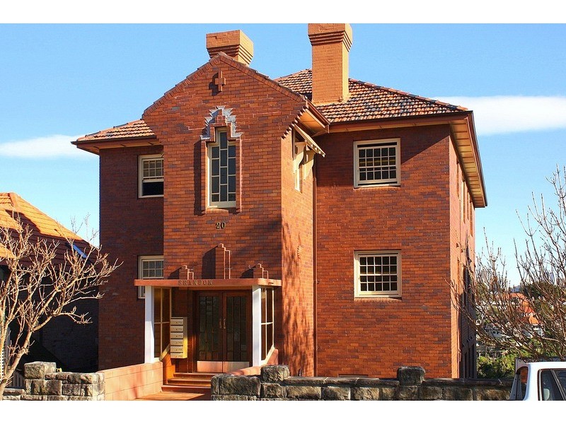 2/20 Raglan Street, Mosman NSW 2088