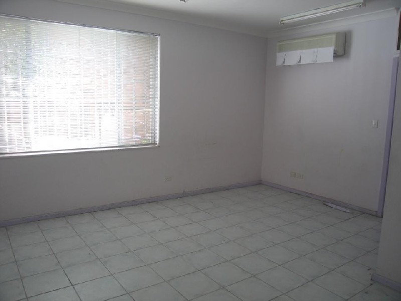 1/19 Rowe ST., Eastwood NSW 2122