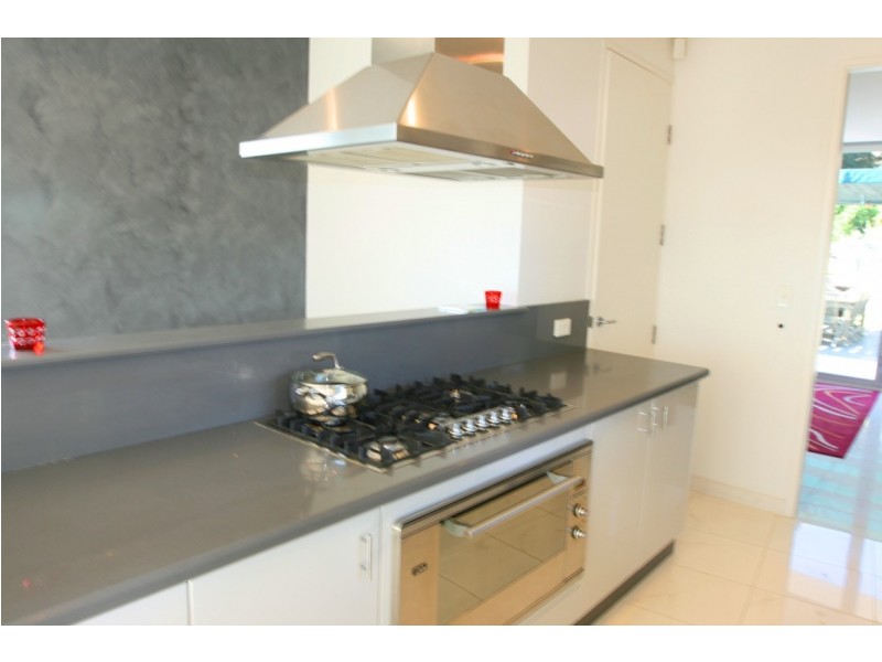 8 Vivyan Close, Denistone NSW 2114