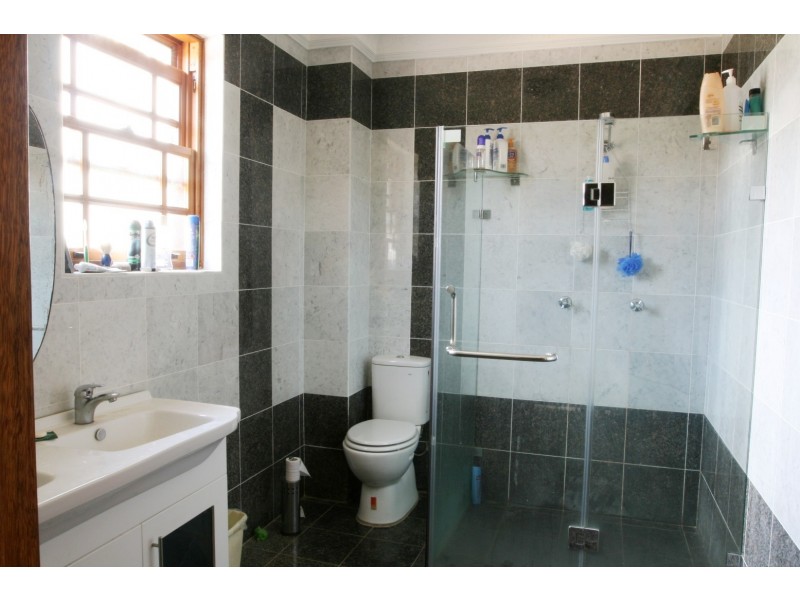 32 Eastwood Ave, Eastwood NSW 2122