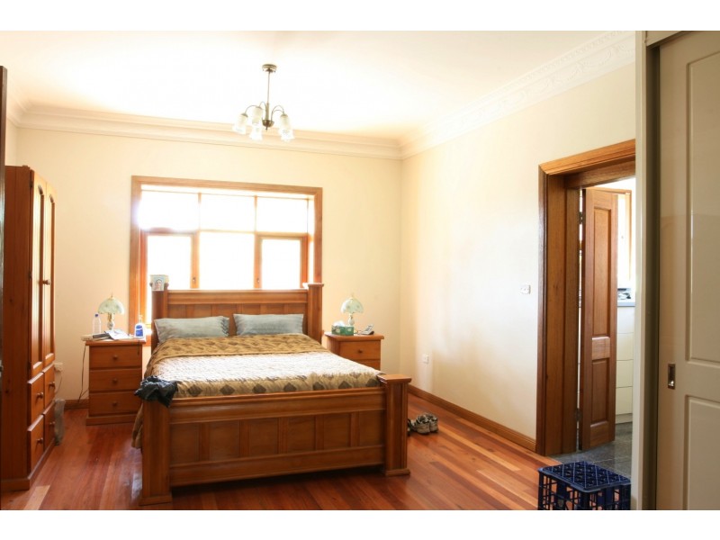 32 Eastwood Ave, Eastwood NSW 2122