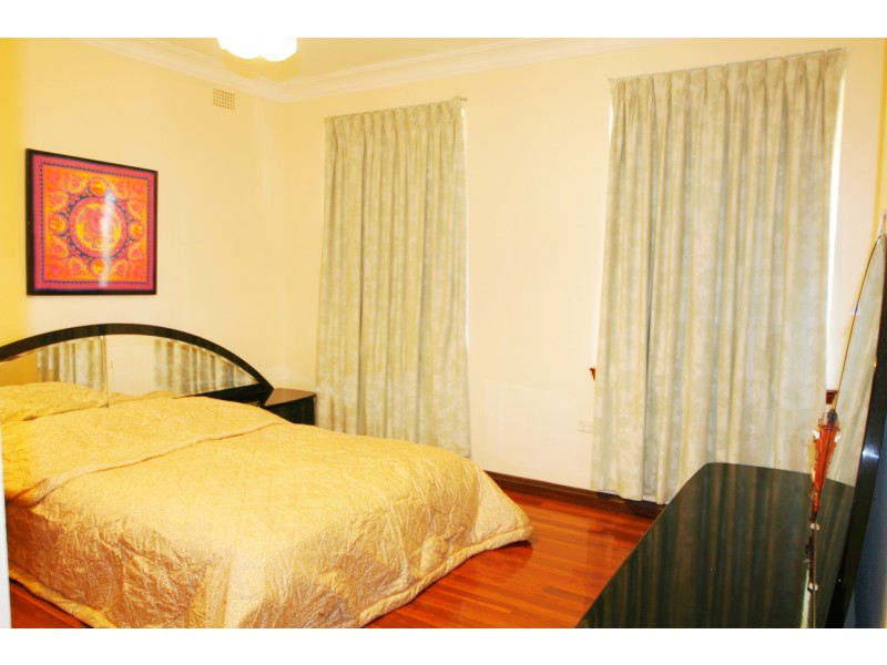 53 Russell Street, Denistone East NSW 2112