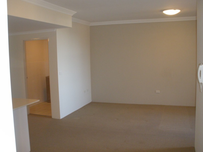 30/2 Kendall Street, Harris Park NSW 2150