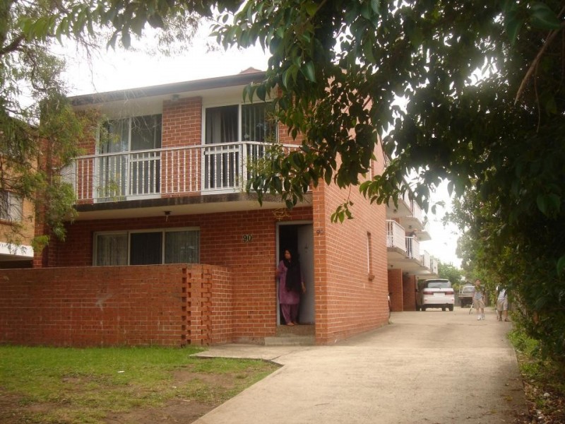 90 Northumberland Road, Auburn NSW 2144