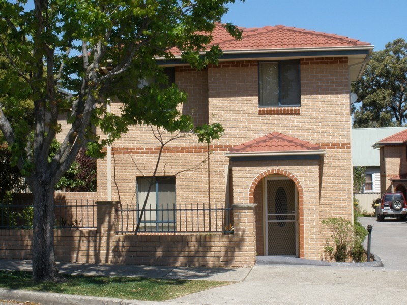 1/8-10 Edgar Street, Auburn NSW 2144