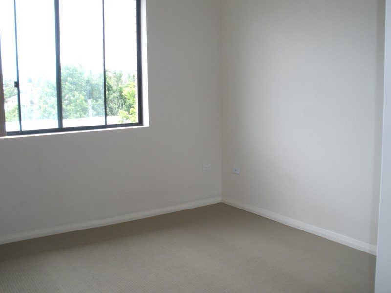 2/23-33 Napier Street, Parramatta NSW 2150