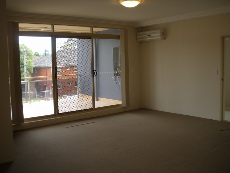 1/64-68 Cardigan Street, Guildford NSW 2161